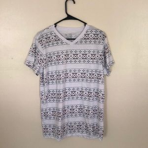 Size (L) Blue Crown Patterned T-Shirt